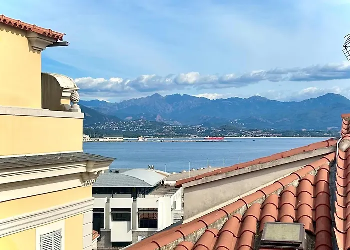 Apartment Vue - Centre - 150 M Coeur De Ajaccio (Corsica)